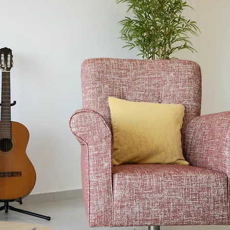 Varanda Da Muralha - By Sch 纳扎雷