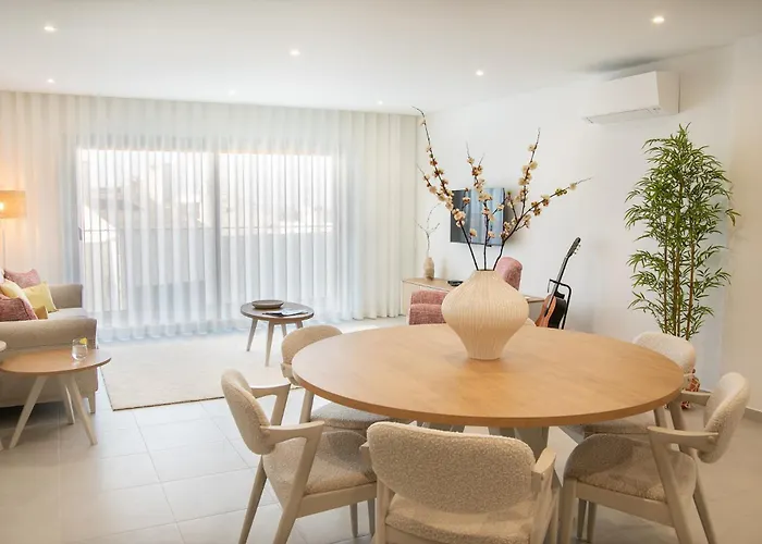 Апартаменты Varanda Da Muralha - By Sch Назаре