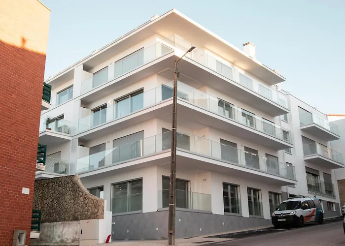 Varanda Da Muralha - By Sch * Назаре